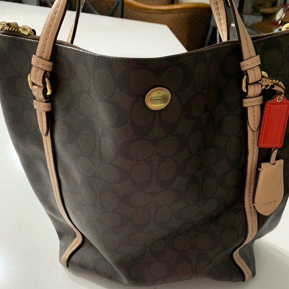 Coach purse